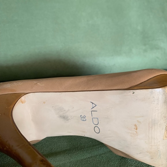Nude peep toe Aldo heels - Picture 9 of 9